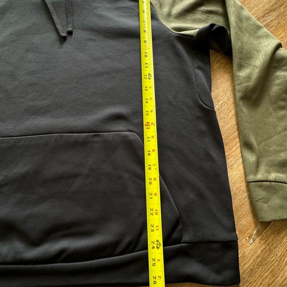 Hoody - Picture 3 of 10